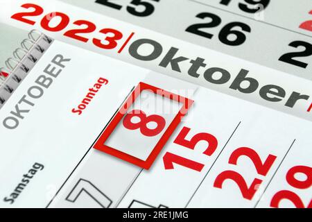 Deutscher Kalender 8.Oktober 2023 Sonntag Stock Photo