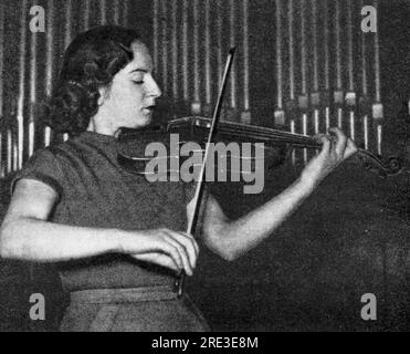 Wanda Wilkomirska Discography: Vinyl, CDs, & More | Discogs