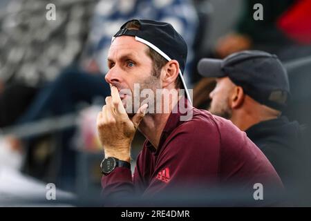 Hamburg, Germany. 25th July, 2023. Torben Beltz, former coach from Anett Kontaveit, sits in the player box from tennis player Eva Lys from Germany at the 2023 Hamburg European Open tennis tournament. Frank Molter/Alamy Live news Stock Photo