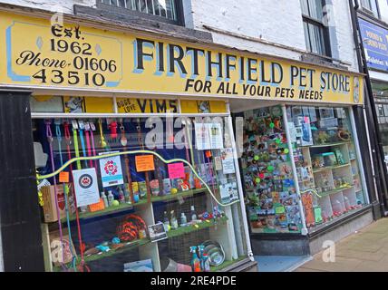Est 1962, Firthfield Pet Store, for all your pets needs, 66 Witton St, Northwich, Cheshire, England, UK,  CW9 5AE Stock Photo