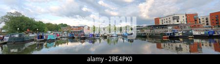 Panorama of Northwich Quay - Geomac Canal boat marina on the River Weaver Navigation, London Road, Northwich, Cheshire, UK, CW9 5HD Stock Photo