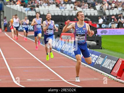 London, UK. 23rd July, 2023. London Stadium, Queen Elizabeth Park, London, UK on July 23 2023. 1500m Men Ambulant, with 1st SANDILANDS Ben GBR, 2nd MILLER Owen GBR, 3rd NUTTALL Luke GBR, 4th O'HARA Kieran GBR, 5th BRYCE Steven GBR, 6th WOLFF Daniel GBR, 7th MILLES Arthur GBR, during the Wanda Diamond League London Athletics Meet at the London Stadium, Queen Elizabeth Park, London, UK on July 23 2023. Photo Credit: Francis Knight/Alamy Live News Stock Photo