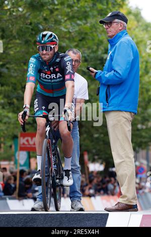 Roeselare, Belgium. 25th July, 2023. Belgian Jordi Meeus of Bora-Hansgrohe pictured during the 'Natourcriterium Roeselare' cycling event, Tuesday 25 July 2023 in Roeselare. The traditional 'criteriums' are local showcases for which mainly cyclists who rode the Tour de France are invited. BELGA PHOTO KURT DESPLENTER Credit: Belga News Agency/Alamy Live News Stock Photo