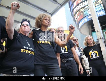 July 24, 2023, New York City, New York, USA: Actor CHLOE GRACE MORETZ seen  at SAG-AFTRA's ˜Rock the City for a Fair Contract' Rally held in Times  Square (Credit Image: © Nancy