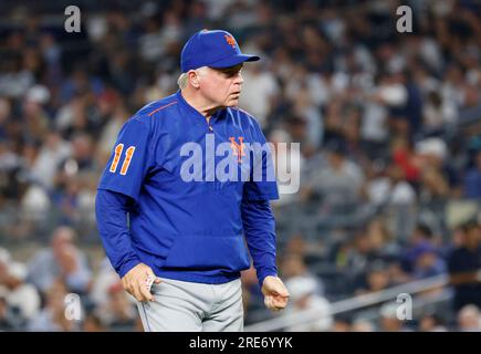 Mets jersey hi-res stock photography and images - Alamy