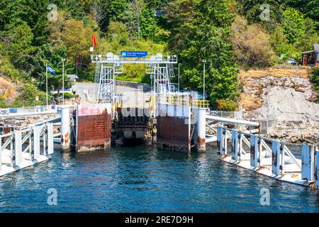 Approach to the ferry terminal at Otter Bay, North Pender Island, one of the southern Gulf Islands, British Columbia, Canada Stock Photo