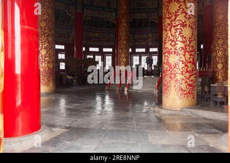 The interior / inside of the Hall of Prayer for Good Harvests, the largest building in the Temple of Heaven complex in Beijing, PRC. China. (125) Stock Photo