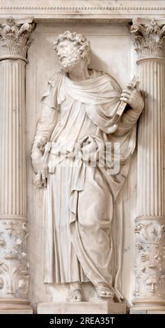 NAPLES, ITALY - APRIL 21, 2023: The marble statue of St. Peter the Apostle in the church Chiesa di Sant'Anna dei Lombardi by Girolamo Santacroce (1524 Stock Photo