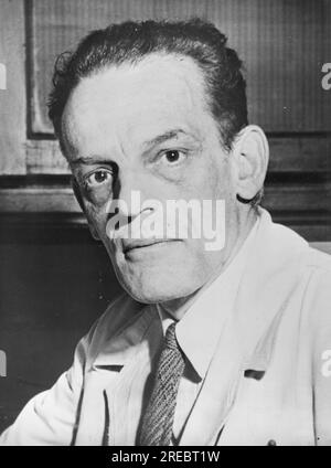 Theiler, Max, 30.1.1899 - 11.8.1972, American bacteriologist, 27.10.1951, ADDITIONAL-RIGHTS-CLEARANCE-INFO-NOT-AVAILABLE Stock Photo