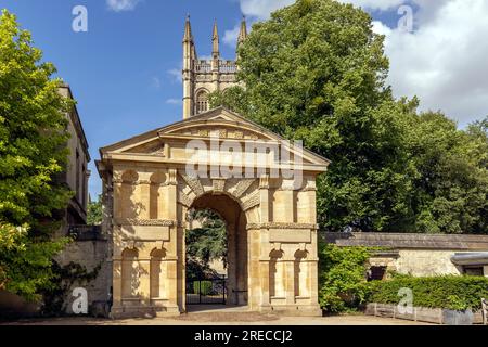 The Danby gateway, Oxford Botanic Garden, Oxfordshire, England Stock Photo