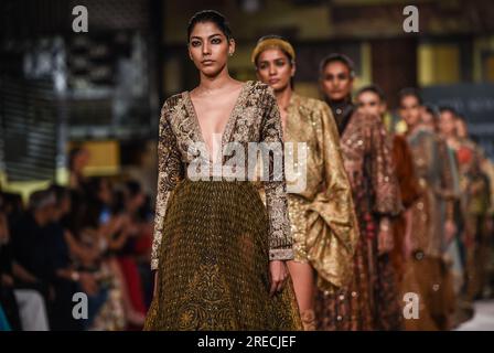 New Delhi, India. 26th July, 2023. Models display creations by Indian designer Ritu Kumar during the FDCI India Couture Week 2023 in New Delhi, India, July 26, 2023. Credit: Javed Dar/Xinhua/Alamy Live News Stock Photo