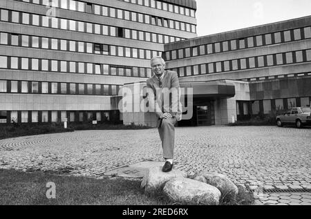 Germany, Koeln, 31.08.1992 Archive: 36-18-12 President Federal Office for the Protection of the Constitution Photo: Dr. Eckhard Werthebach [automated translation] Stock Photo