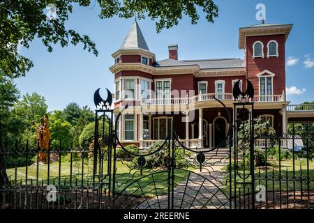 Bangor, Maine, USA- July 20,2023: Stephen King house with gate detail. Author of horror novels. Stock Photo