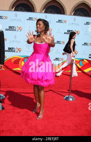 Omarosa Manigault-Stallworth arriving at  the BET Awards 2009 at the Shrine Auditorium in Los Angeles, CA on June 28, 2009 ©2008 Kathy Hutchins / Hutchins Photo Stock Photo