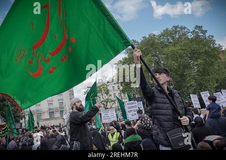 Shia Muslims Gather In London For The Commemoration Of Ashura Stock ...