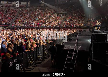 July 26, 2023, San Diego, California, USA: Bryan Adams performs live in concert during his So Happy It Hurts tour at Viejas Arena in San Diego. (Credit Image: © K.C. Alfred/ZUMA Press Wire) EDITORIAL USAGE ONLY! Not for Commercial USAGE! Stock Photo