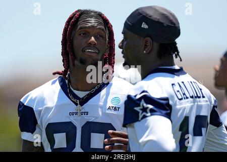 Dallas Cowboys' Michael Gallup, left, and CeeDee Lamb, rightr