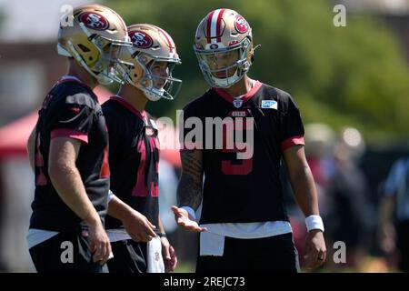 San Francisco 49ers' Brandon Allen passes during the NFL team's football  training camp in Santa Clara, Calif., Thursday, July 27, 2023. (AP  Photo/Jeff Chiu Stock Photo - Alamy