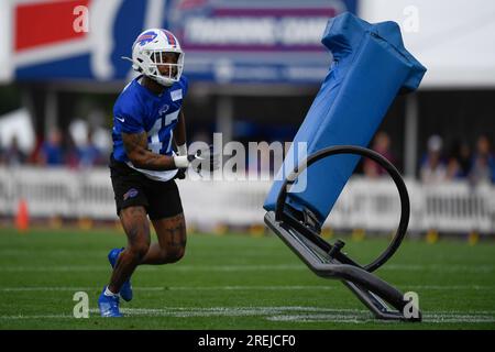 Buffalo Bills cornerback Christian Benford (47) drops back in coverage  during an NFL football game against the Tennessee Titans, Monday, Sept. 19,  2022, in Orchard Park, N.Y. (AP Photo/Kirk Irwin Stock Photo - Alamy