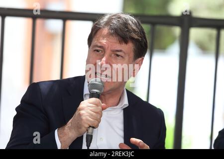 Giuseppe Conte a Venafro per sostenere il candidato Roberto Gravina.  Venafro, Italia. 21 giugno 2023 Stock Photo