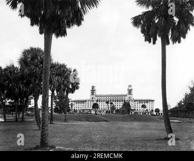 Palm Beach, Florida   c 1927 The famous Breakers Hotel in Palm Beach, Florida. Stock Photo