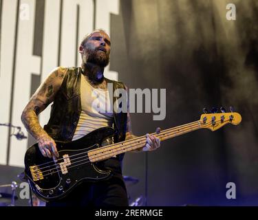 Twin Lakes, USA. 28th July, 2023. Chris Steele of Alexisonfire during the 'Life Is But A Dream Tour' at Credit Union 1 Amphitheatre on July 28, 2023, in Tinley Park, Illinois (Photo by Daniel DeSlover/Sipa USA) Credit: Sipa USA/Alamy Live News Stock Photo