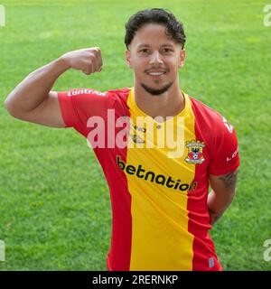 Deventer, Netherlands. 29th July, 2023. DEVENTER, NETHERLANDS - JULY 29: Luca Everink of Go Ahead Eagles during a Photocall of Go Ahead Eagles at Adelaarshorst on July 29, 2023 in Deventer, Netherlands. (Photo by Henny Meijerink/BSR Agency) Credit: BSR Agency/Alamy Live News Stock Photo