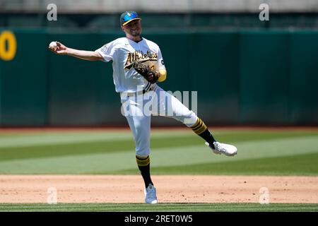 Who Goes Down When Aledmys Díaz Returns This Weekend? - Sports Illustrated  Oakland Athletics News, Analysis and More