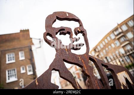 Alan Turing Sculpture Memorial, Paddington, London Stock Photo