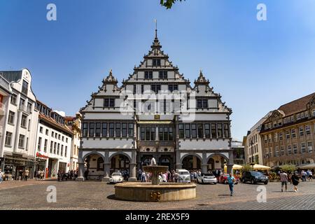 Das Rathaus in Paderborn, Nordrhein-Westfalen, Deutschland, Europa |  Paderborn Town hall, North Rhine-Westphalia, Germany, Europe Stock Photo