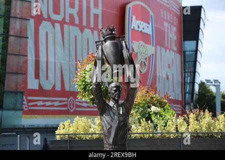 The English Premier League Managers preseason meeting including Arsene  Wenger and Jose Mourinho. Featuring: Eddie Howe Where: London, United  Kingdom When: 04 Aug 2015 Stock Photo - Alamy