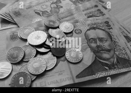 Romanian paper money. A pack of Romanian lei Stock Photo