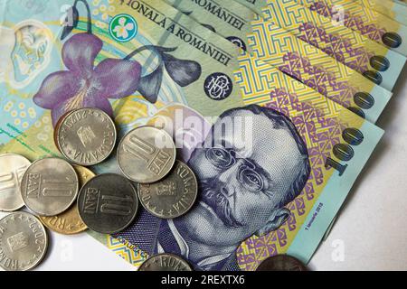 Romanian paper money. A pack of Romanian lei Stock Photo