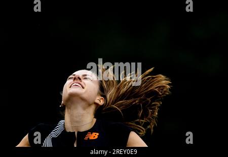 BREDA - Eveline Saalberg during the 400 meters final on the third day of the Dutch Athletics Championships on the AV Sprint track. ANP IRIS VANDEN BROEK Stock Photo