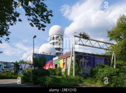 Ruins of Teufelsberg US Cold War listening station, Grunewald forest, Berlin Stock Photo