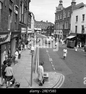 busy-provincial-market-town-wellington-shropshire-1960s-picture-by