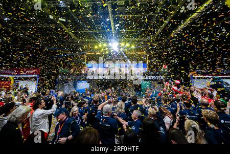 LONDON, UNITED KINGDOM. 30th Jul, 2023. in Sunday’s  Race during ABB FIA Formula E 2023 Hankook London E-Prix at The ExCeL on Sunday, July 30, 2023 in LONDON, ENGLAND. Credit: Taka G Wu/Alamy Live News Stock Photo