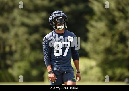 Seattle Seahawks tight end Noah Fant (87) carries in the second half of ...