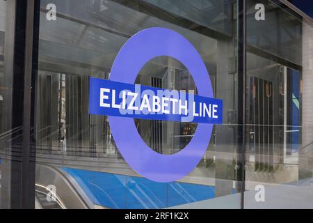 The underground sign for the main entrance to Liverpool Street Station, Blomfield Street, London Stock Photo