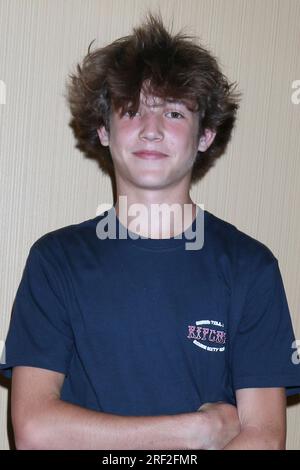 LOS ANGELES - JUL 28:  Enzo De Angelis at the General Hospital Fan Activities July 28 2023 at the Embassy Suites on July 28, 2023 in Glendale, CA Stock Photo