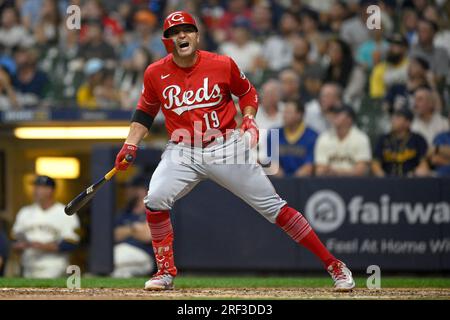 MILWAUKEE, WI - JULY 25: Cincinnati Reds Infielder Joey Votto (19) warms up  before a MLB game between the Milwaukee Brewers and Cincinnati Reds on July  25, 2023, at American Family Field