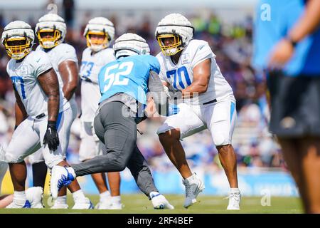 November 13, 2022, Santa Clara, California, U.S: Los Angeles Chargers  offensive tackle Foster