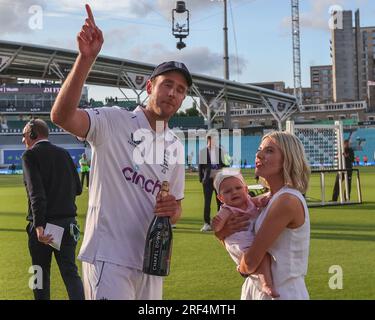 Stuart Broad of England and his partner Mollie King after the game during the LV= Insurance Ashes Fifth Test Series Day Five England v Australia at The Kia Oval, London, United Kingdom, 31st July 2023 (Photo by Mark Cosgrove/News Images) in, on 7/31/2023. (Photo by Mark Cosgrove/News Images/Sipa USA) Credit: Sipa USA/Alamy Live News Stock Photo