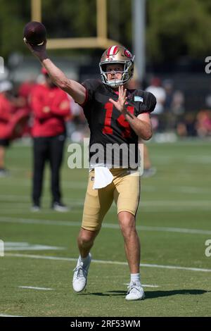 San Francisco 49ers' T.Y. McGill, middle, takes part in drills during the  NFL team's football training camp in Santa Clara, Calif., Wednesday, July  26, 2023. (AP Photo/Jeff Chiu Stock Photo - Alamy