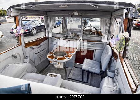 Paris, France. 30th July, 2023. 16th summer crossing of Paris in vintage vehicle organized by the Association 'Vincennes en anciennes'. Stock Photo