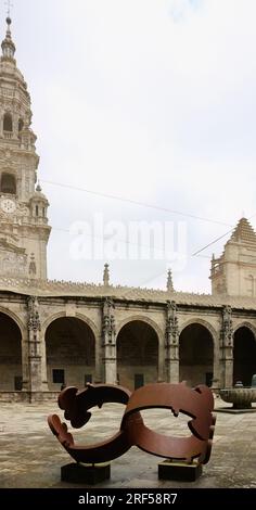 '800' sculpture by Manuel Patinha celebrating the 800th anniversary Santiago de Compostela Archcathedral Basilica Santiago de Compostela Galicia Spain Stock Photo