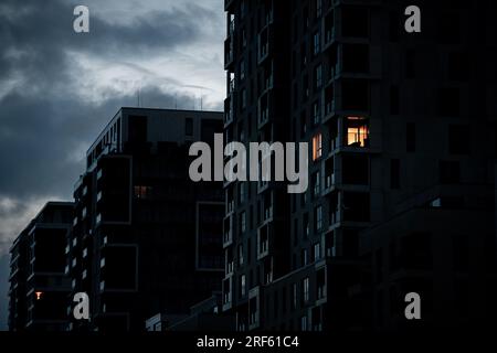 Duesseldorf, Germany. 01st Aug, 2023. A modern apartment building stands on Toulouser Allee in Düsseldorf at dawn. Credit: Fabian Strauch/dpa/Alamy Live News Stock Photo