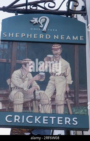 England, Kent, Canterbury, Cricketers Pub Sign Stock Photo