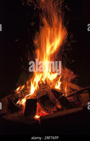 Lagerfeuer, Kaminfeuer, Feuer, Stock Photo