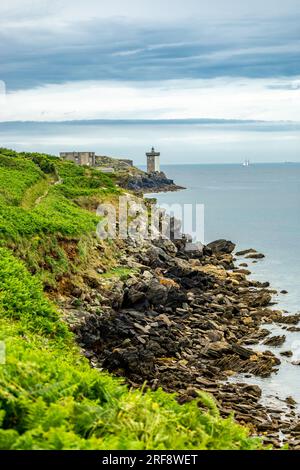 On the way to the lighthouse Phare de Kermorvan in beautiful Brittany near Le Conquet - France Stock Photo